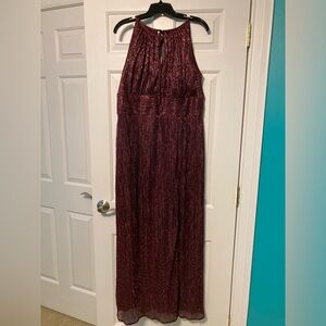 R&M Richards size 18 floor length burgundy formal sparkly dress